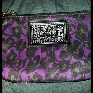 Coach wristlet never used